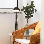 Typical 2 Charming Flat By Homeful Homes Lisbon