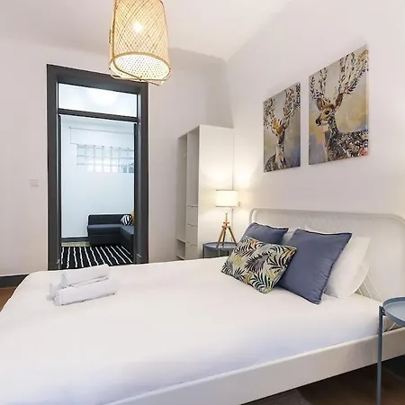 Daire Typical 2 Charming Flat By Homeful Homes Lisboa