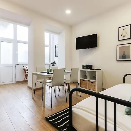 Typical 2 Charming Flat By Homeful Homes Apartamento *